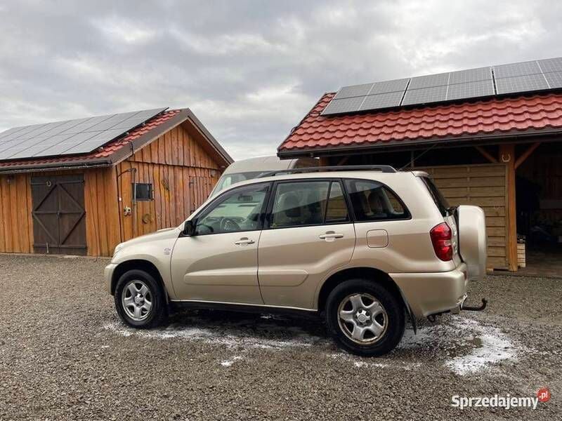 Używany Toyota RAV4 116 KM (85 kW) 2005 Złoty SUV