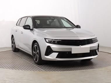 Srebrny Używany 2024 Opel Astra Kombi | 87 999 zł - Obraz 1/4
