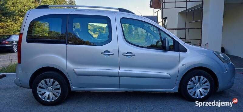 Używany 2010 Citroën Berlingo Minivan | 16 990 zł (Dobra cena) - Obraz 1/4