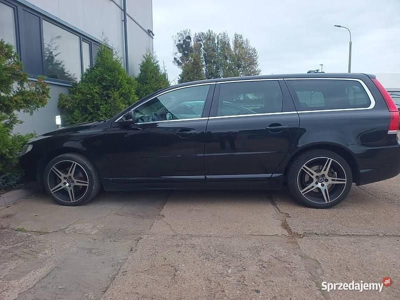 Używany 2015 Volvo V70 Summum Kombi | 35 900 zł (Uczciwa cena) - Obraz 1/4