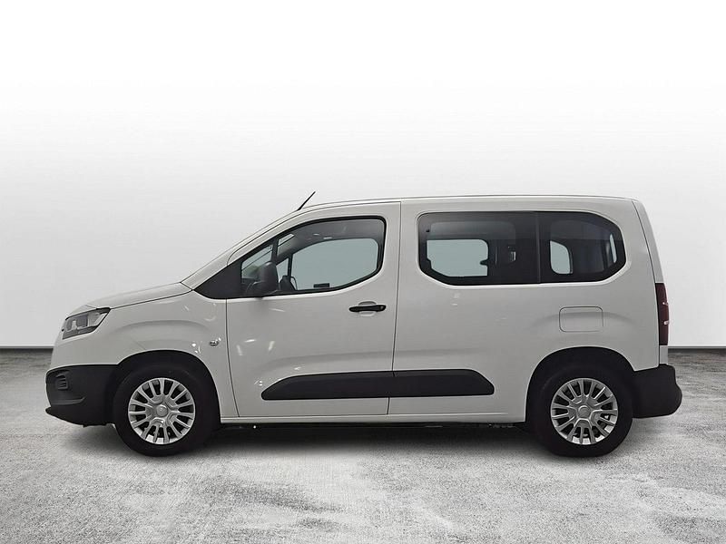 Używany Toyota Proace Verso City 110 KM (80 kW) 2021 Biały Kombi