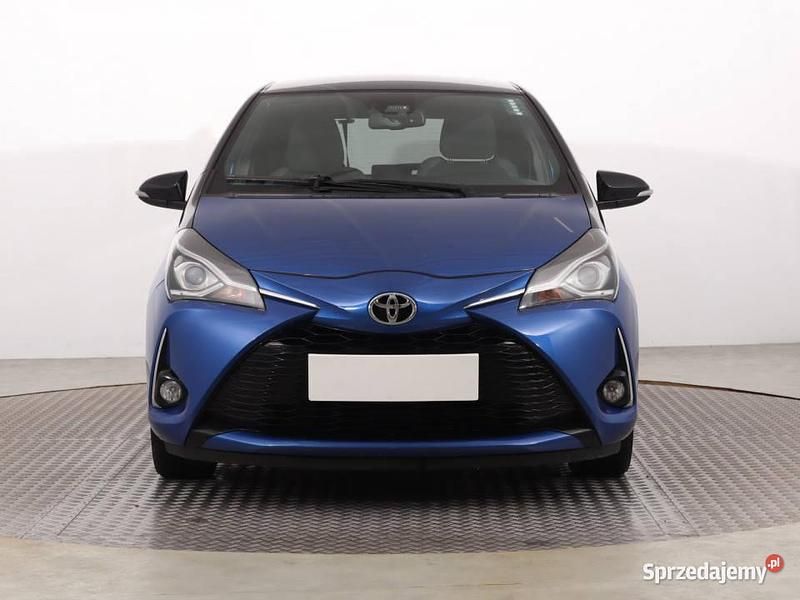 Niebieski Używany 2017 Toyota Yaris Hatchback | 51 999 zł (Uczciwa cena) - Obraz 1/4