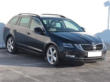 Czarny Używany 2020 Skoda Octavia Kombi | 54 999 zł (Super Cena) - Obraz 1/4