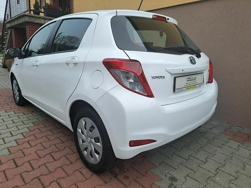Używany Toyota Yaris 2013 Biały Hatchback