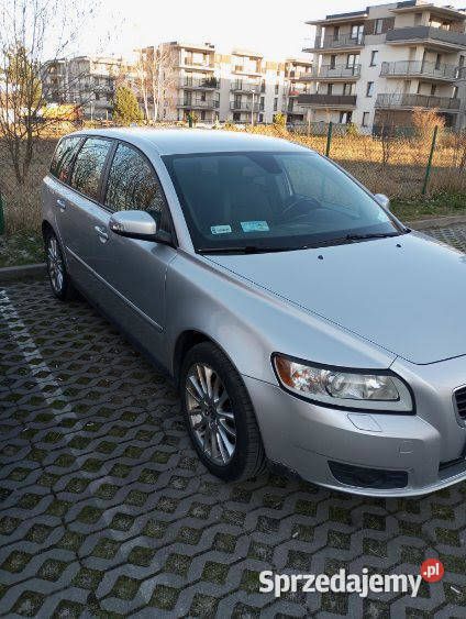 Srebrny Używany 2009 Volvo V50 Kombi | 19 500 zł (Drogi) - Obraz 1/3