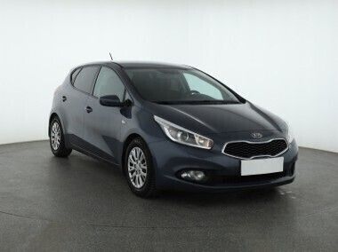 Szary Używany 2012 Kia Ceed Hatchback | 23 499 zł (Uczciwa cena) - Obraz 1/4