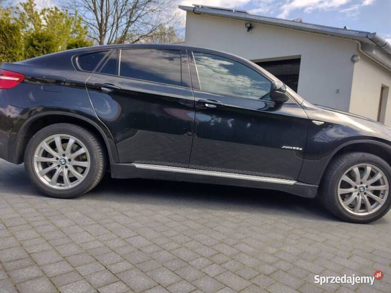 Czarny Używany 2008 BMW X6 SUV | 75 000 zł - Obraz 1/4