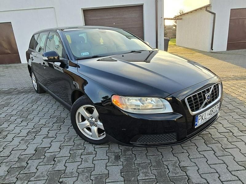 Czarny Używany 2008 Volvo V70 Kombi | 13 900 zł (Dobra cena) - Obraz 1/4
