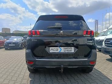 Używany Peugeot 5008 Allure 180 KM (132 kW) 2018 Czarny Minivan