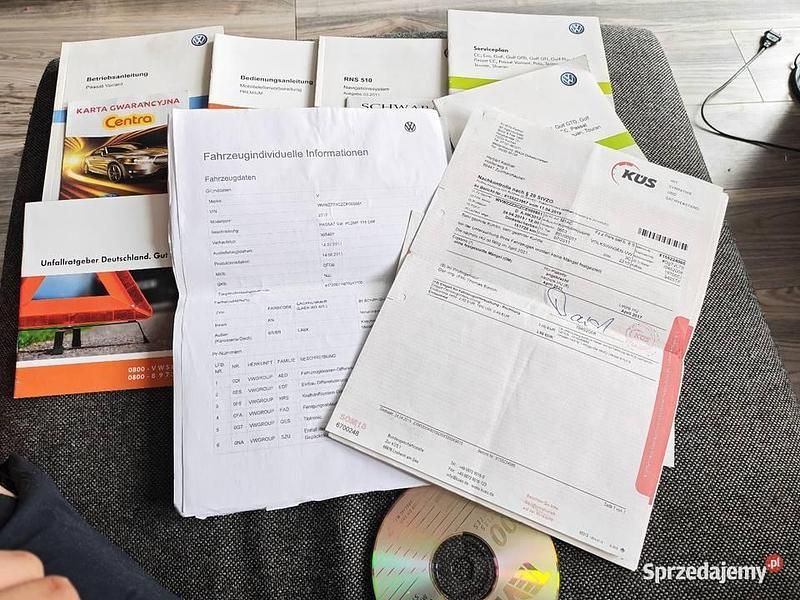 Beżowy Używany 2011 VW Passat Kombi | 36 900 zł (Uczciwa cena) - Obraz 1/4