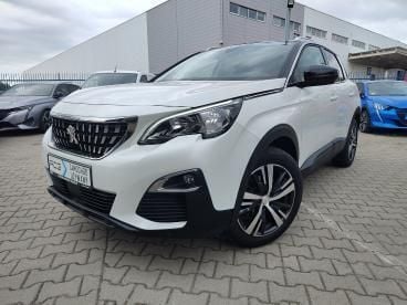 Biały Używany 2017 Peugeot 3008 Active | 59 900 zł (Uczciwa cena) - Obraz 1/4