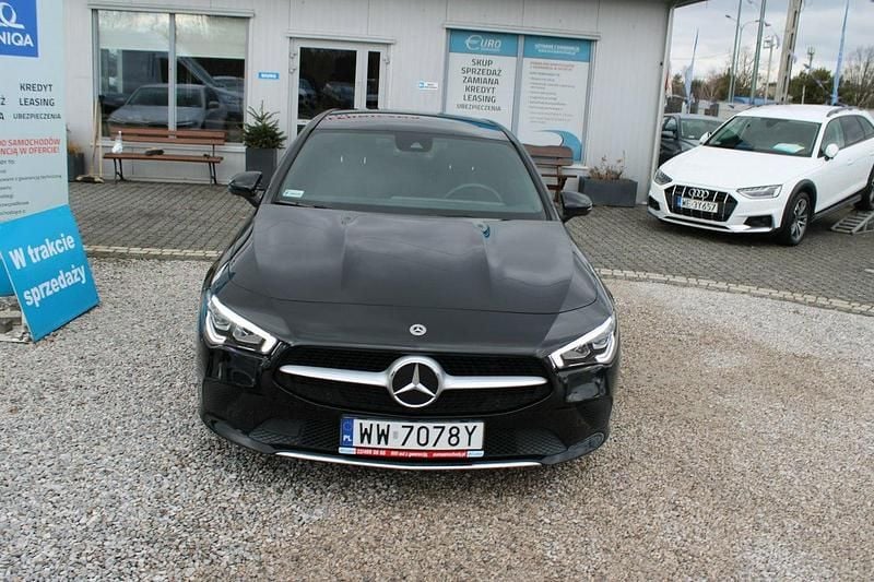 Używany Mercedes CLA200 150 KM (110 kW) 2022 Czarny (metalik) Kombi