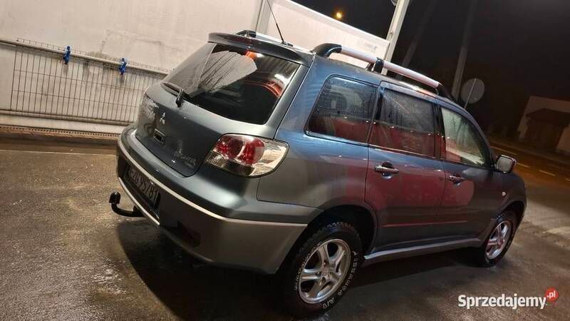 Szary Używany 2004 Mitsubishi Outlander SUV | 8900 zł - Obraz 1/4