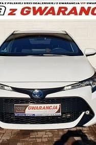 Używany Toyota Corolla Comfort 122 KM (89 kW) 2021 Biały Kombi