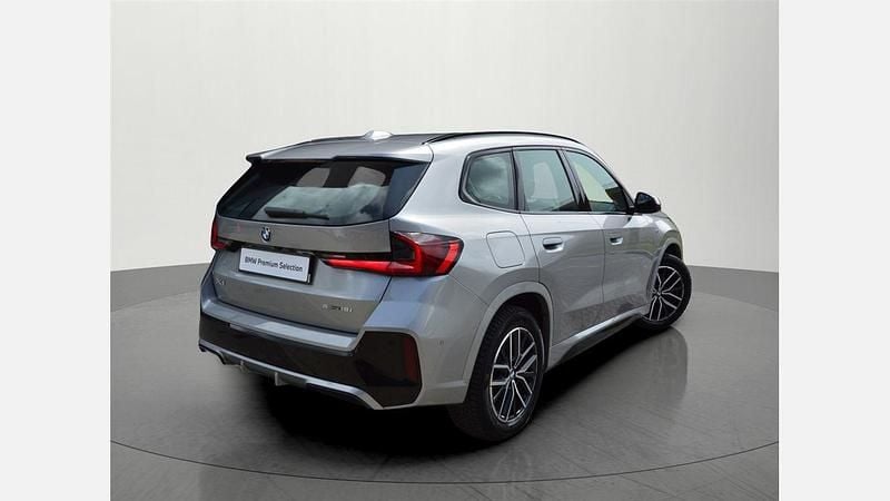 Używany BMW X1 Luxury Line 136 KM (100 kW) 2025 Srebrny space metalizowany SUV
