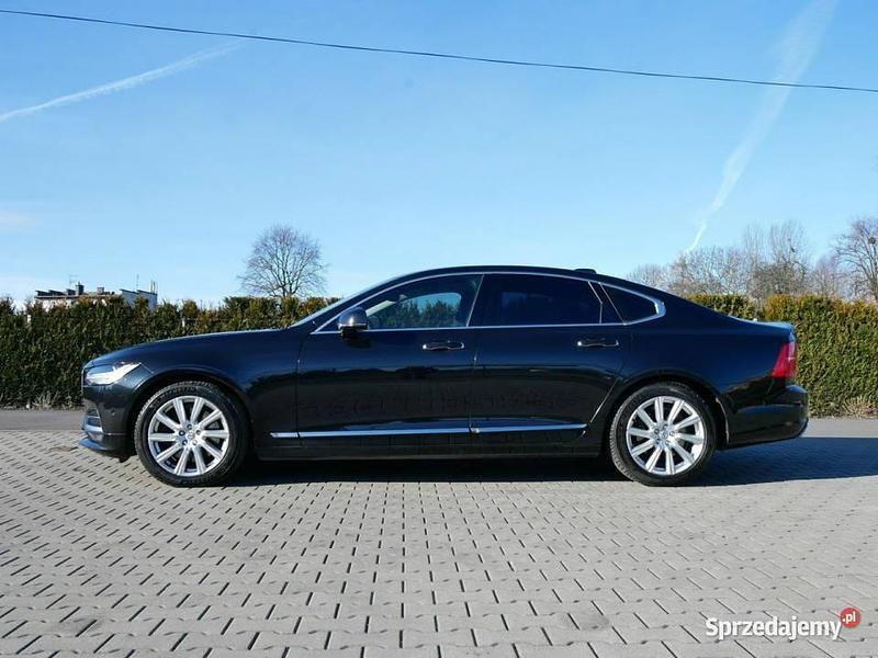 Czarny Używany 2017 Volvo S90 Inscription Sedan/Limuzyna | 94 900 zł (Dość drogi) - Obraz 1/4