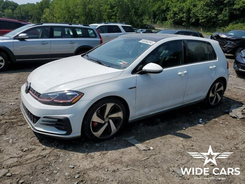 Biały Używany 2018 VW Golf VII GTI Hatchback | 45 000 zł - Obraz 1/4