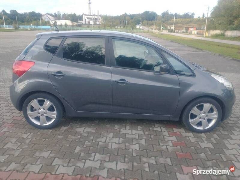 Używany Kia Venga 128 KM (94 kW) 2011 Hatchback