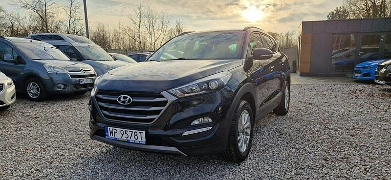 Używany Hyundai Tucson 132 KM (97 kW) 2016 Czarny SUV