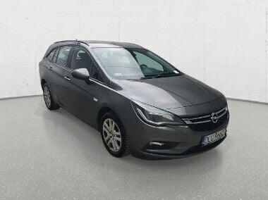 Szary Używany 2018 Opel Astra Kombi | 24 354 zł (Super Cena) - Obraz 1/4