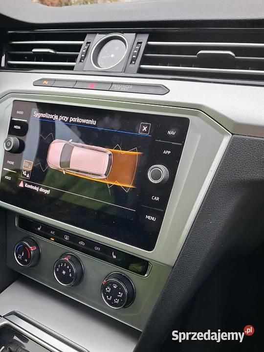 Używany 2018 VW Passat | 44 000 zł (Dobra cena) - Obraz 1/4