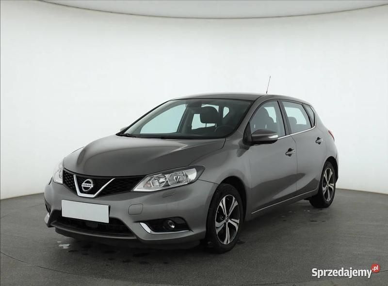 Używany Nissan Pulsar 116 KM (85 kW) 2014 Szary Hatchback
