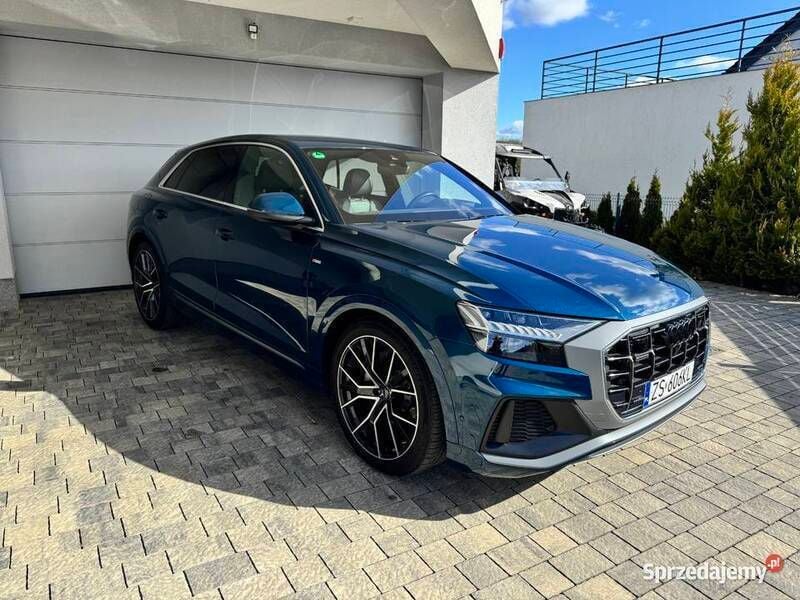 Niebieski Używany 2019 Audi Q8 Ambiente SUV | 229 900 zł - Obraz 1/4