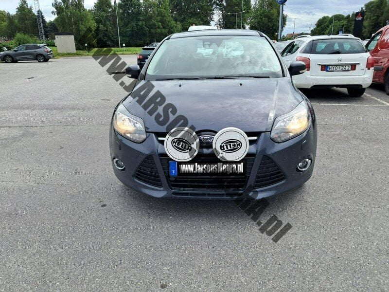Szary Używany 2013 Ford Focus Sedan/Limuzyna | 10 300 zł (Super Cena) - Obraz 1/4