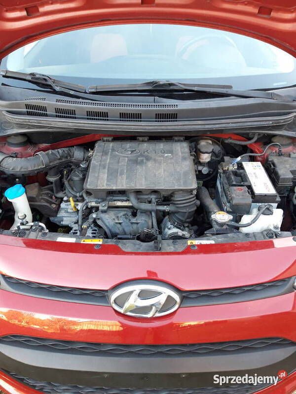 Używany Hyundai i10 2014 Czerwony Hatchback