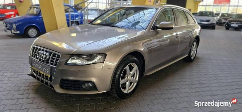 Złoty Używany 2010 Audi A4 Kombi | 34 400 zł (Super Cena) - Obraz 1/3