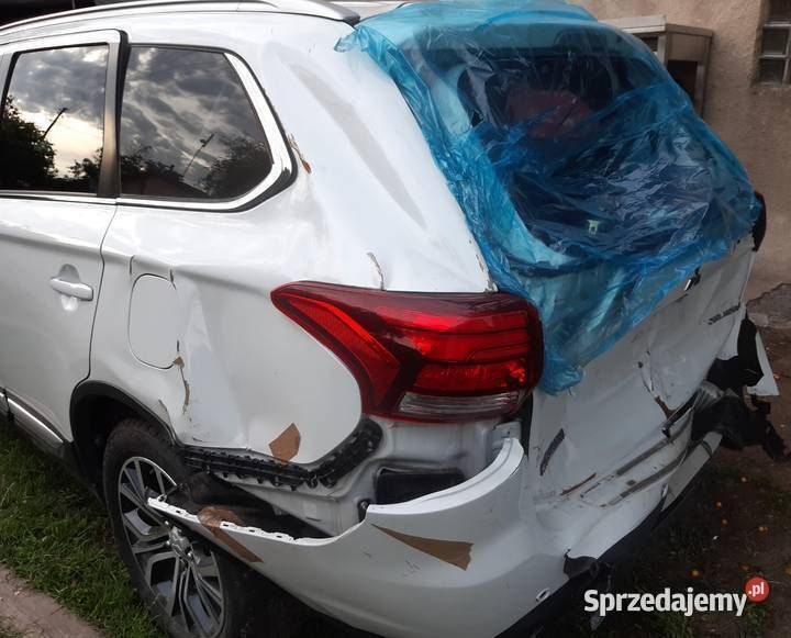 Używany 2017 Mitsubishi Outlander SUV | 7500 zł - Obraz 1/3
