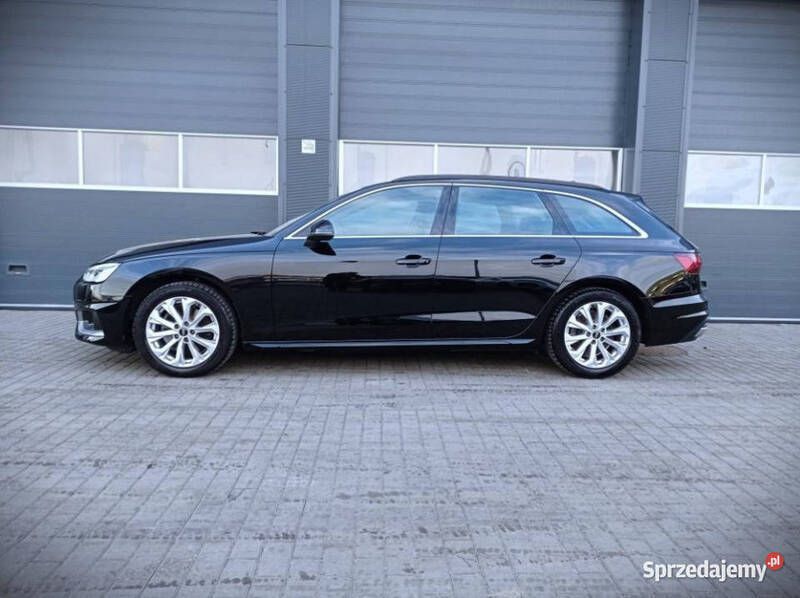 Używany 2022 Audi A4 Comfort | 115 900 zł - Obraz 1/4