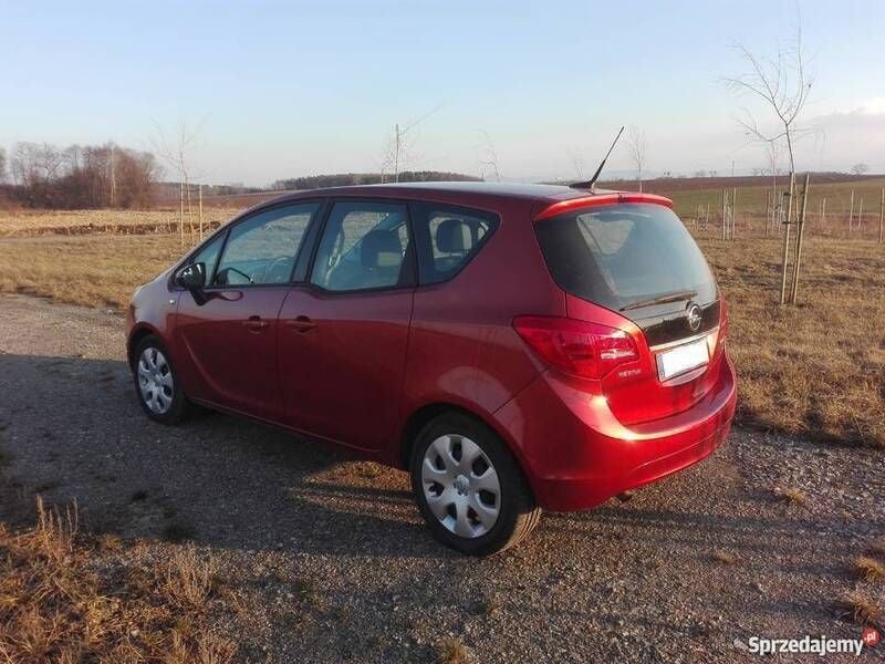 Używany Opel Meriva 95 KM (69 kW) 2012 Pomarańczowy Minivan