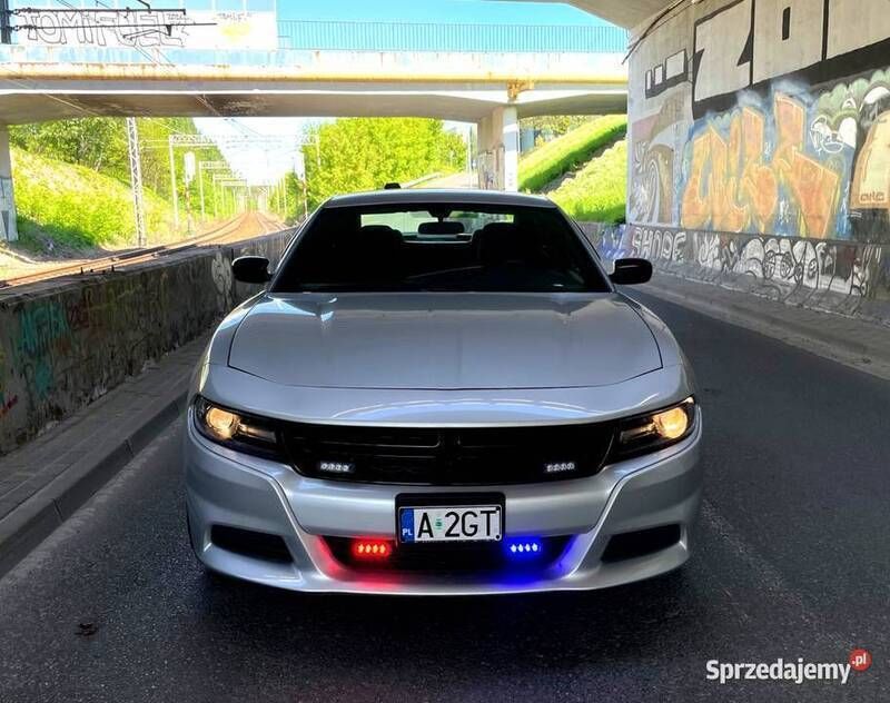 Srebrny Używany 2019 Dodge Charger Sedan/Limuzyna | 89 000 zł (Dość drogi) - Obraz 1/4