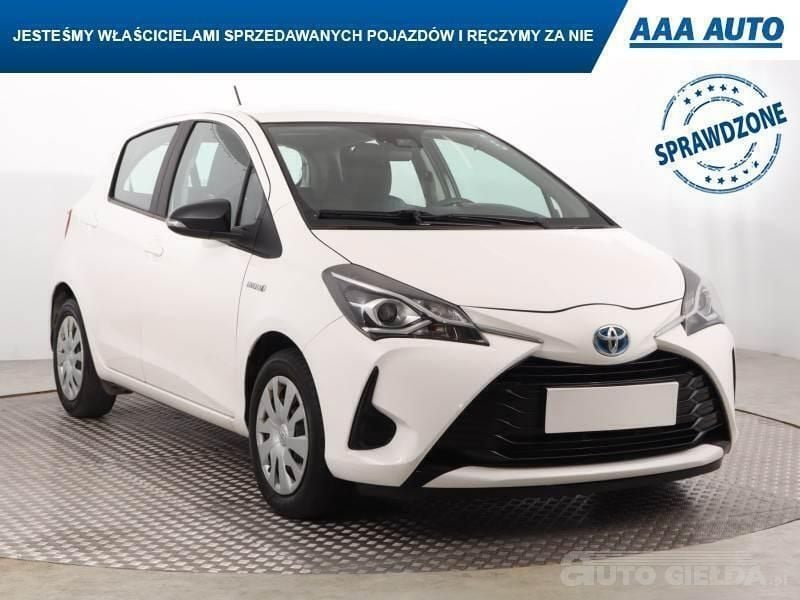 Biały Używany 2020 Toyota Yaris | 49 999 zł (Dobra cena) - Obraz 1/4
