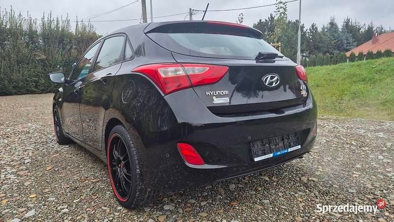 Czarny Używany 2014 Hyundai i30 Hatchback | 25 900 zł (Dobra cena) - Obraz 1/4