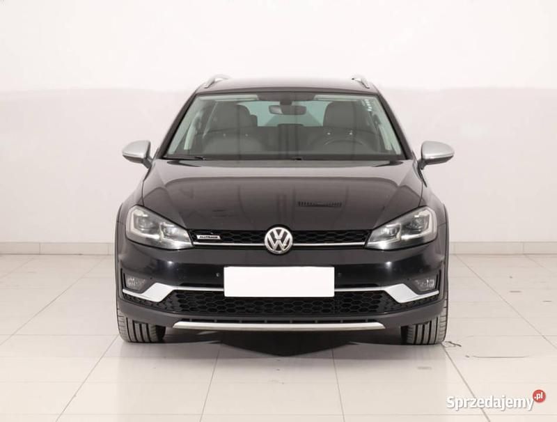 Czarny Używany 2017 VW Golf Alltrack Kombi | 48 999 zł - Obraz 1/4