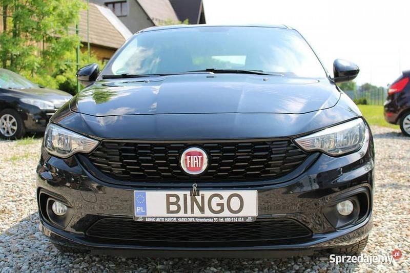 Czarny Używany 2020 Fiat Tipo Kombi | 44 800 zł (Uczciwa cena) - Obraz 1/4