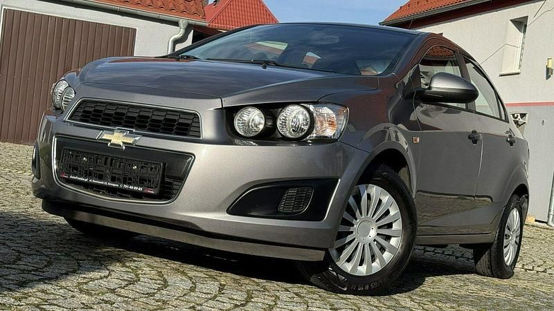 Szary Używany 2011 Chevrolet Aveo Sedan/Limuzyna | 14 400 zł (Uczciwa cena) - Obraz 1/4