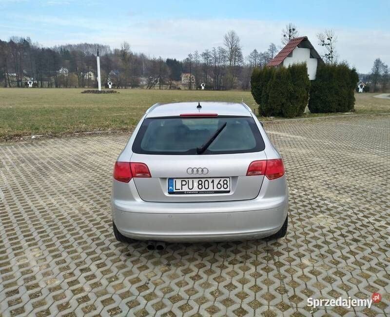 Używany Audi A3 Sportback 2007 Srebrny Hatchback