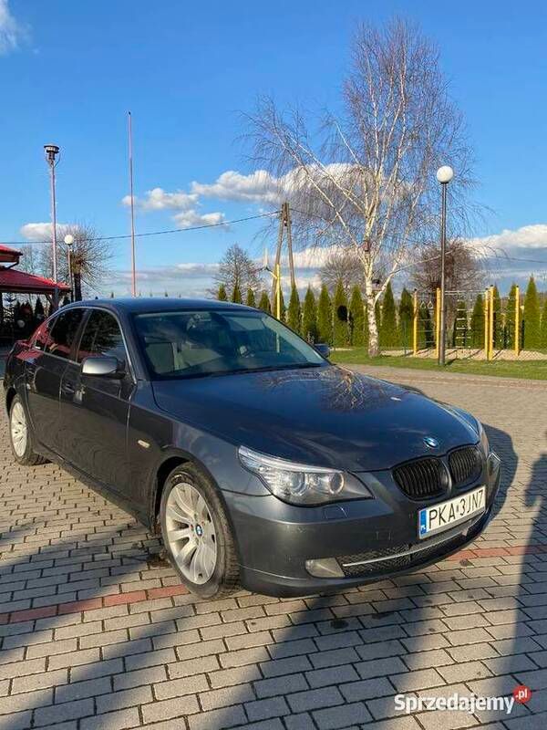 Używany 2008 BMW 520 Sport Line | 30 000 zł (Drogi) - Obraz 1/4