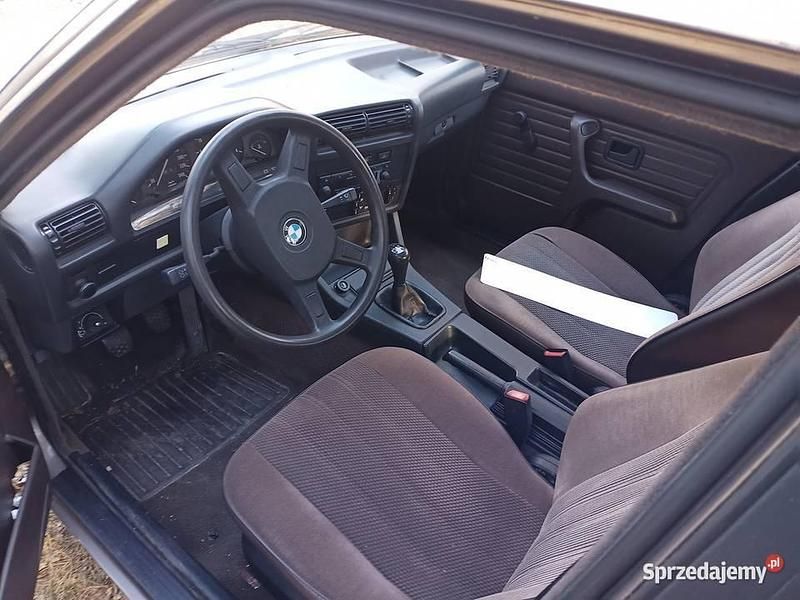 Używany BMW 316 1990 Sedan/Limuzyna