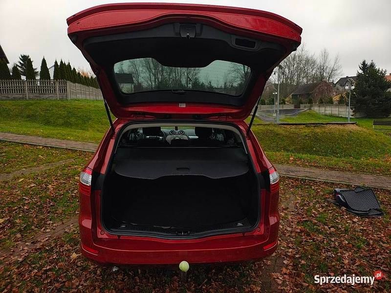 Używany Ford Mondeo 2009 Czerwony Kombi