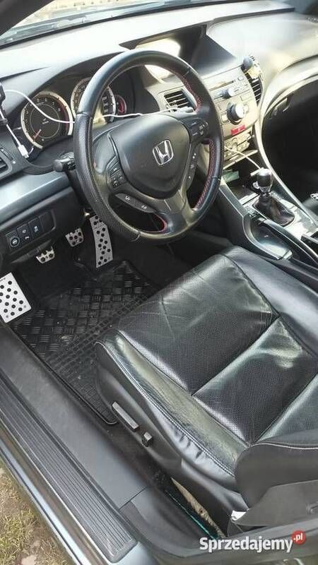 Używany Honda Accord 2012 Grafitowy Kombi