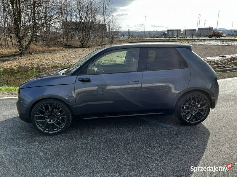 Używany Honda e 113 kW (154 KM) 2022 Szary Hatchback