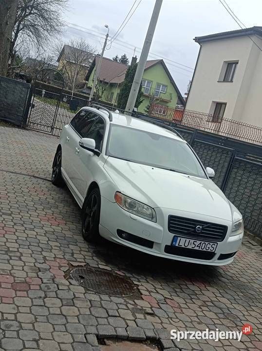 Używany Volvo V70 2010 Biały Kombi