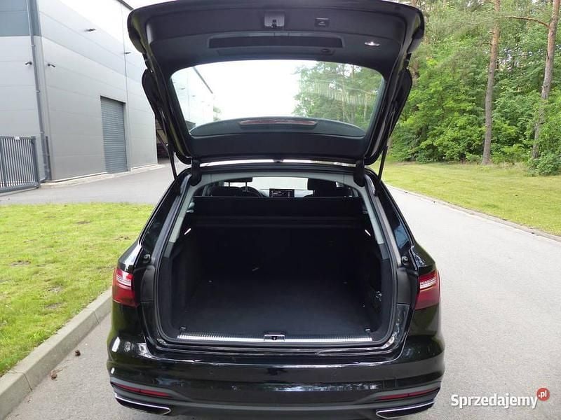 Używany Audi A4 2021 Kombi