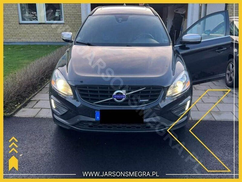 Czarny Używany 2014 Volvo XC60 SUV | 43 900 zł (Super Cena) - Obraz 1/4