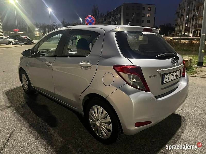 Używany 2015 Toyota Yaris | 9700 zł (Super Cena) - Obraz 1/4
