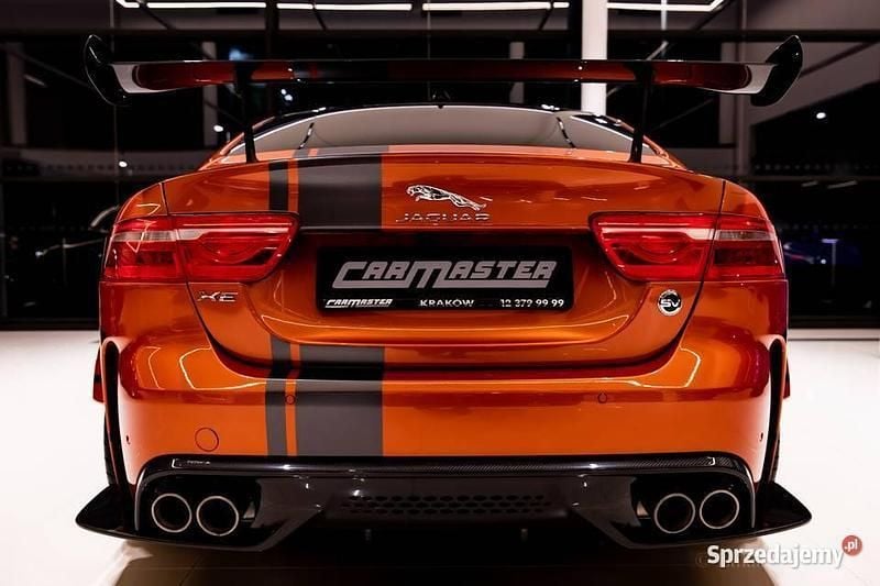 Pomarańczowy Używany 2018 Jaguar XE Sedan/Limuzyna | 1 049 000 zł - Obraz 1/4